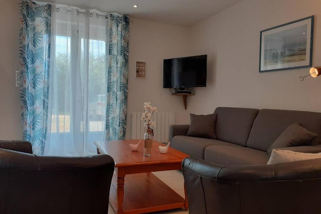 Appartement 4 Pers Dans Longere A 800M De La Plage Plouhinec  Zewnętrze zdjęcie